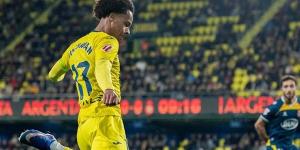 ديبورتيفو لاكورونيا يهزم فياريال 3-2 في عقر داره بالليجا