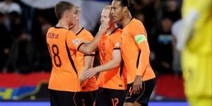 دوري الأمم الأوروبية، هولندا تفوز على صربيا 2-1