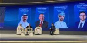 رئيس البورصة المصرية يستعرض تطورات السوق وفرص جذب الاستثمارات الأجنبية خلال مؤتمر «MEIRA» بدبي