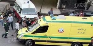 إصابة 12 شخصا بينهم 9 سائحين في تصادم أتوبيس سياحى بـ"كوستر" بطريق أبو سمبل بأسوان