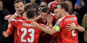 سويسرا تقلب الطاولة على سلوفينيا وتفوز (2-1) في دوري الأمم الأوروبية