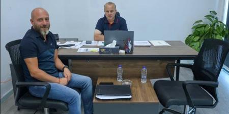 شوقي غريب يجتمع بوائل رياض لمناقشة خطة إعداد منتخب الشباب لتصفيات أمم أفريقيا