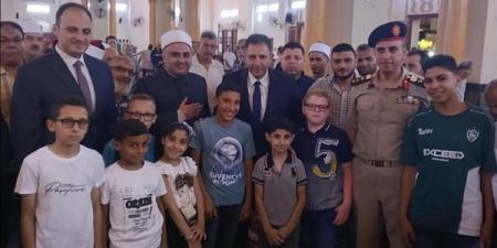 محافظ دمياط يشهد احتفالية الأوقاف بذكرى المولد النبوي بمسجد البحر