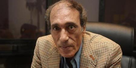 حكاية جوائز الصحافة المصرية، محمود عوض رفض نصف مليون جنيه من الحكومة وهذا موقف إحسان عبد القدوس وخالد محيي الدين
