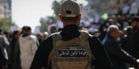 مقتل 5 أشخاص في انفجار مستودع ذخيرة بسوريا