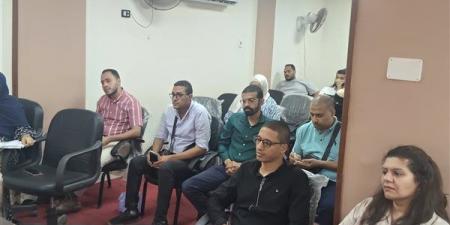 وكيل الصحة بقنا يتابع المنظومة الدوائية وضبط معدلات الاستهلاك (صور)