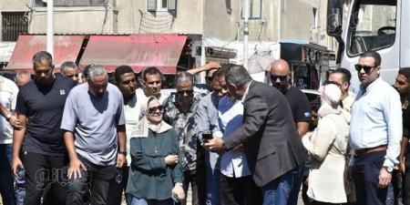محافظ بورسعيد يتابع ميدانيًا إصلاح كسر خط طرد محطة الضواحي الجديدة (صور)