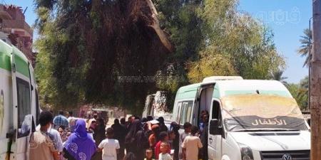 8 قوافل طبية تقدم خدماتها لـ8535 مواطنًا بالمناطق الأكثر احتياجًا بأسوان (صور)