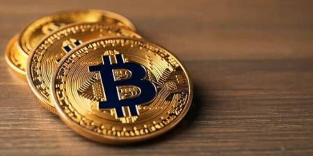 بيتكوين يتراجع دون 80 ألف دولار تحت وطأة رهانات الفائدة