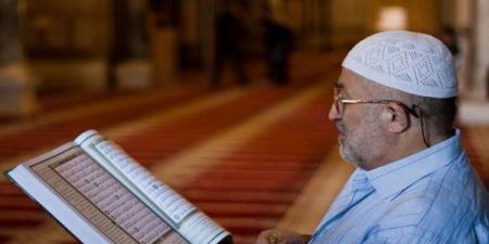 هل قراءة سور معينة يوميا دون غيرها يعد هجرا للقرآن؟ الإفتاء تجيب