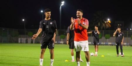 الأهلي يدعم نجومه المشاركين مع منتخب الشباب في تصفيات شمال أفريقيا