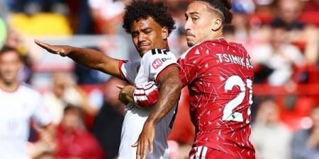 صراع ثلاثي على جائزة مدرب الشهر في الدوري الإنجليزي