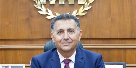 محافظ القليوبية يوجه بفحص تراخيص المحال العامة والتأكد من توافر اشتراطات الحماية المدنية والسلامة
