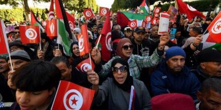 تضامن تونسي مع تلميذ اعتُقل بعد دعوته للإفراج عن نشطاء أسطول الصمود