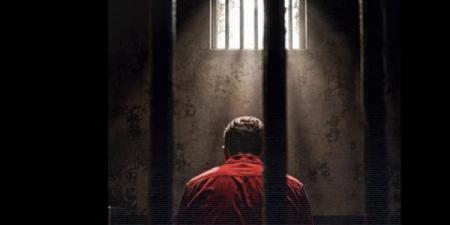 أخذ أعضاء المحكوم عليهم بالإعدام، مقترح حسام موافي يثير الجدل، قانونيون: الدستور يشترط إرادة حرة كاملة دون إكراه للتبرع بالأعضاء.. ومختار جمعة: محرم شرعًا ومجرم قانونًا