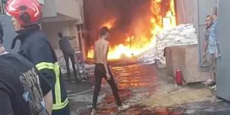 إصابات بين العاملين في حريق مصنع بلاستيك بالإسكندرية