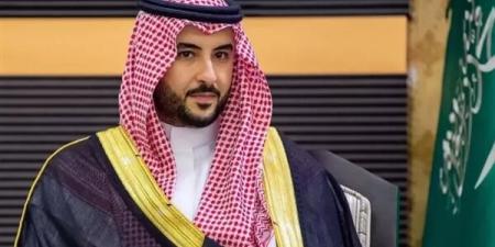 وزير الدفاع السعودي يدعو نائب رئيس الإمارات لزيارة المملكة