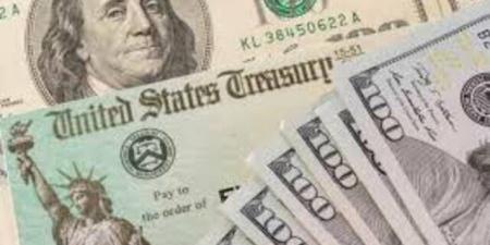 تذبذب الأسهم الأمريكية إثر قفزة عوائد السندات لذروة 24 عاماً