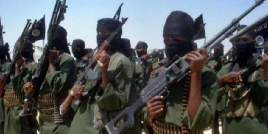 مصريين
      ضمن
      ركاب
      الطائرة
      المخطوفة
      في
      الصومال
      "حركة
      الشباب
      الإرهابية
      تضرب
      من
      جديد"