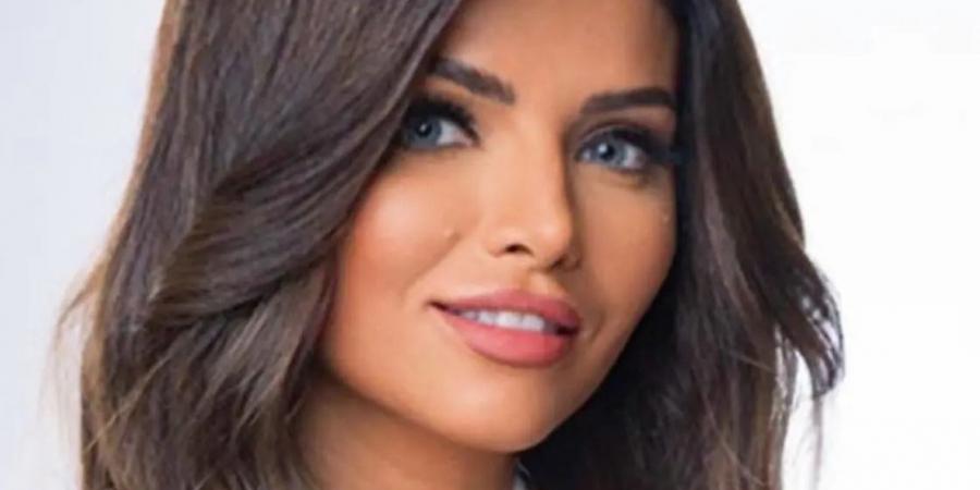 حبس
      طبيب
      شهير
      كاد
      يتسبب
      في
      قتل
      المذيعة
      إيمان
      الحصري
      "7
      جراحات
      في
      21
      يوم"