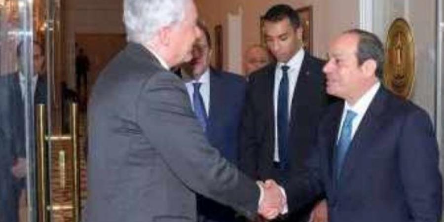 الرئيس السيسى يبحث مع "بيرنز" الجهود المشتركة لوقف إطلاق النار فى قطاع غزة