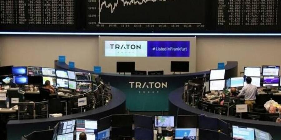 التضخم
      في
      ألمانيا
      يهوي
      بالأسهم
      الأوروبية
      بختام
      تعاملات
      الأربعاء