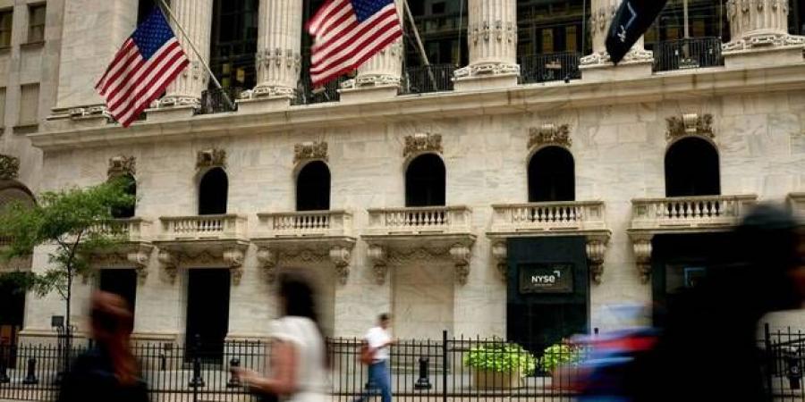 مقياس
      التضخم
      المفضل
      للفيدرالي
      يرتفع
      0.2%
      تماشياً
      مع
      التوقعات