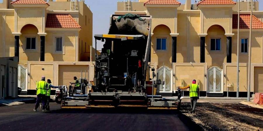إنشاء طرق جديدة بمساحة 110 آلاف م2 في الشرقية