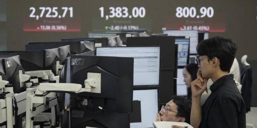 الأسهم
      الآسيوية
      تنهي
      أسبوعا
      عصيباً
      على
      ارتفاع