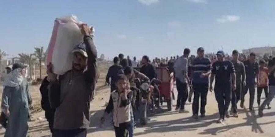 (أونروا): جياع بغزة أُجبروا على الزحف وسط إطلاق نار إسرائيلي كثيف