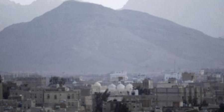 اليمن.. مضطرب نفسياً يرتكب مجزرة في مسجد ويقتل 12 شخصا