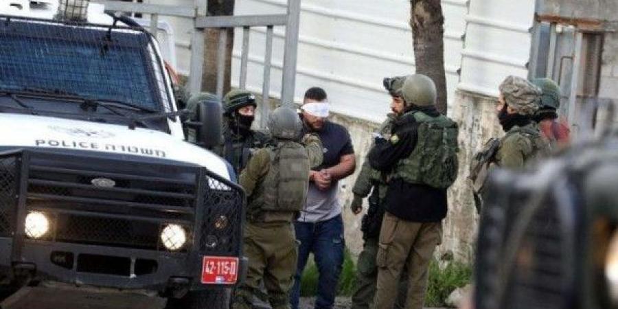 نادي الأسير: الاحتلال اعتقل نحو 150 مواطنا من الضفة خلال أسبوع