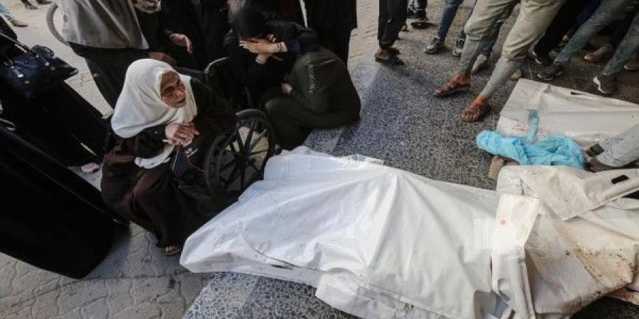 10 شهداء بينهم أطفال في غارات إسرائيلية على قطاع غزة