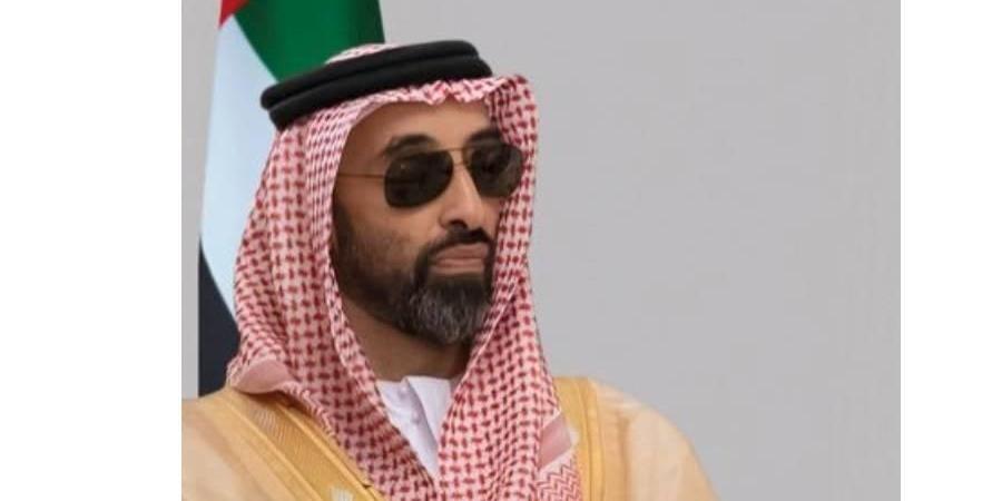 طحنون بن زايد وسيناتور أمريكي يناقشان أحدث التطورات التكنولوجية ومستقبل الحوسبة