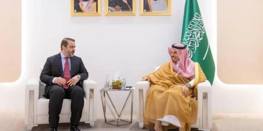 لقاء سعودي سوري في العلا لبحث العلاقات الثنائية ودعم أمن واقتصاد دمشق