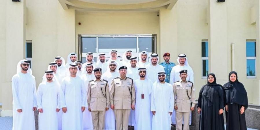 شرطة الشارقة تستقبل منتسبي دورة التحقيق والبحث الجنائي