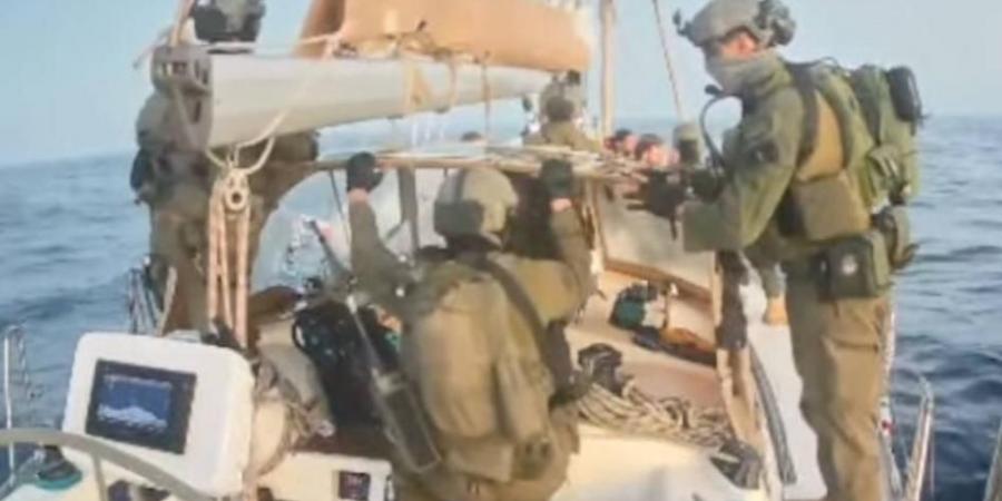 رغم الهجوم الإسرائيلي على سفنه.. «أسطول الصمود» يواصل إبحاره إلى غزة