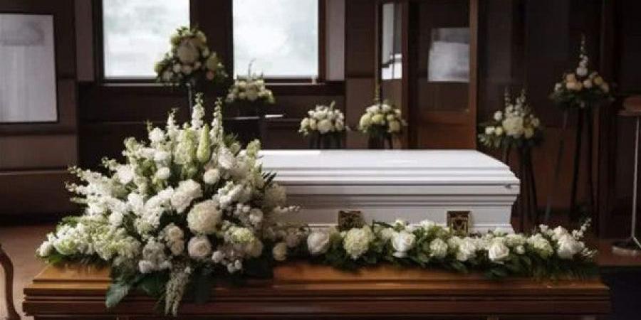 "لم أمت".. شاب يفاجئ المعزّين بحضوره جنازته ويُصيب الجميع بالصدمة في الأرجنتين