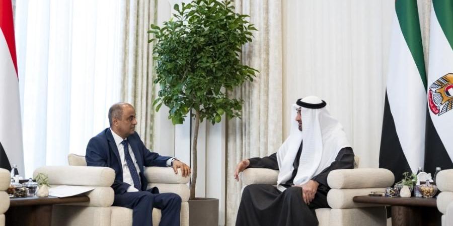 محمد بن زايد: نهج الإمارات ثابت في دعم تطلعات الشعب اليمني نحو التنمية والاستقرار