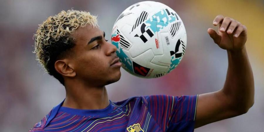 «بعد حقنة الفولتارين».. لامين يامال يغيب عن الملاعب 3 أسابيع