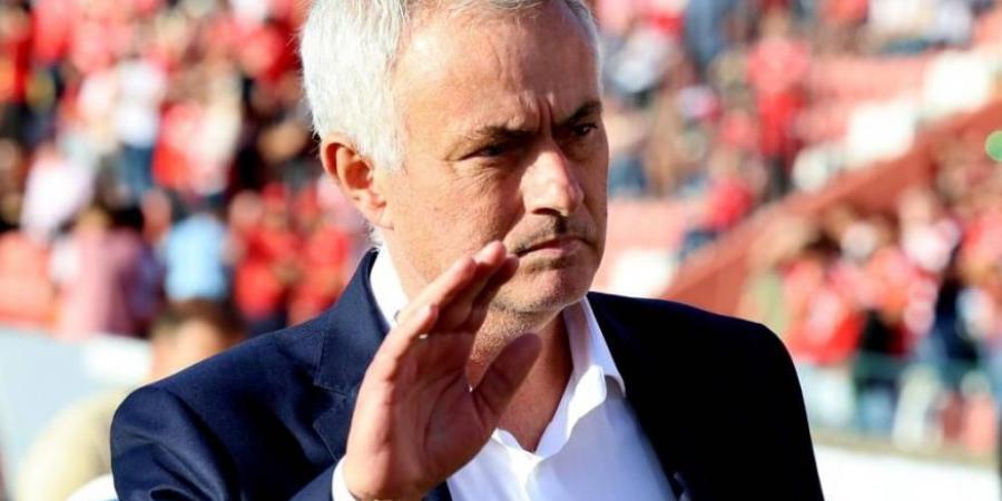 فيروس يضرب مورينيو ولاعبيه قبل مواجهة بورتو