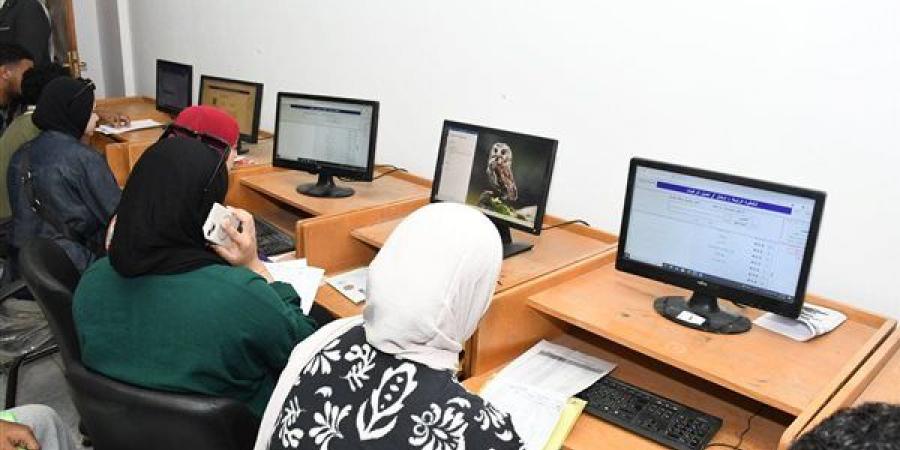 بالساعة والدقيقة، آخر موعد لتسجيل رغبات طلاب المرحلة الثانية بتنسيق الجامعات
