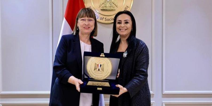 وزيرة التضامن تلتقي المنسق المقيم للأمم المتحدة في مصر