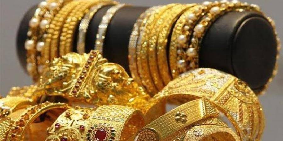 قفزة كبيرة، الذهب يشتعل في محلات الصاغة ويرتفع 215 جنيها بجميع العيارات