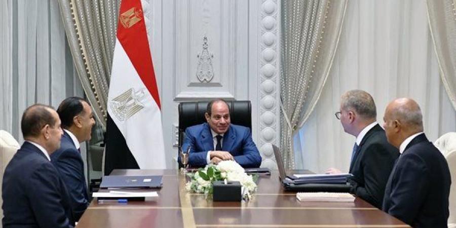 تكليفات قوية من السيسي لوزير البترول بحضور مدبولي