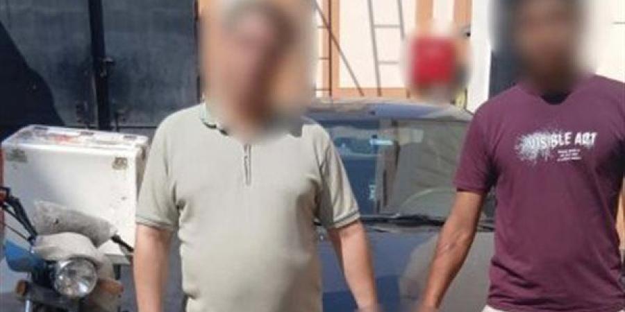 حادث تصادم يشعل مشاجرة بين سائقي سيارة ودراجة نارية في دمنهور