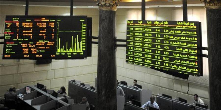 5 أسهم تتصدر ارتفاعات البورصة المصرية خلال جلسة الإثنين
