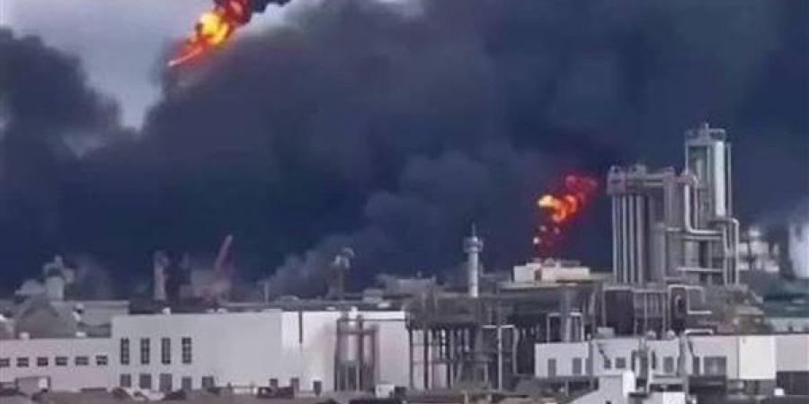 أغلبهم أجانب، ارتفاع عدد ضحايا حريق مجمع أمور للغاز بروسيا لـ 15 قتيلا