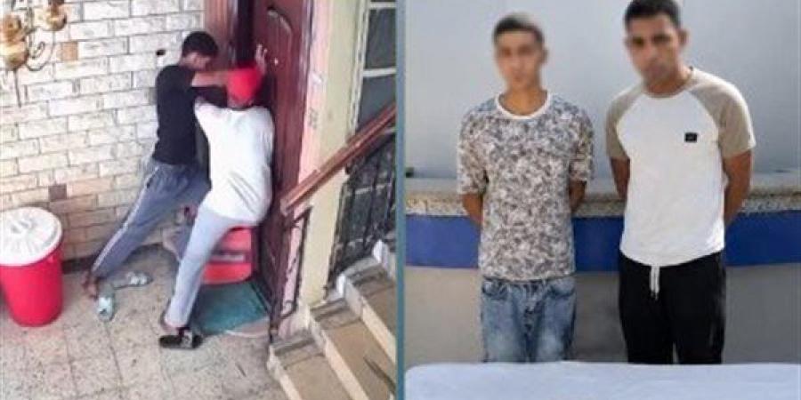 انتحلا صفة مندوبي شركة توصيل، ضبط شخصين حاولا اقتحام شقة بالبساتين لسرقتها