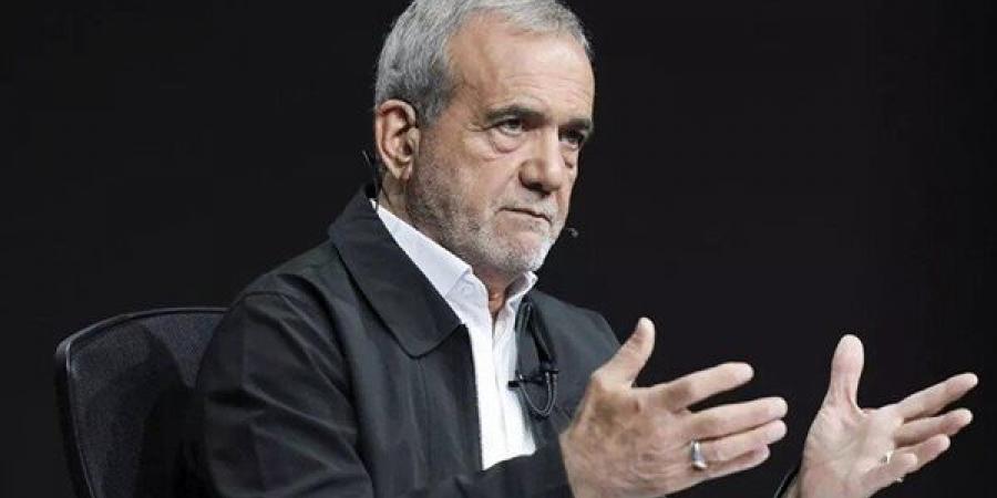 الرئيس الإيراني يكشف شرط بلاده للعودة إلى مذكرة التفاهم مع أمريكا